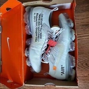 Nike air vapor off white